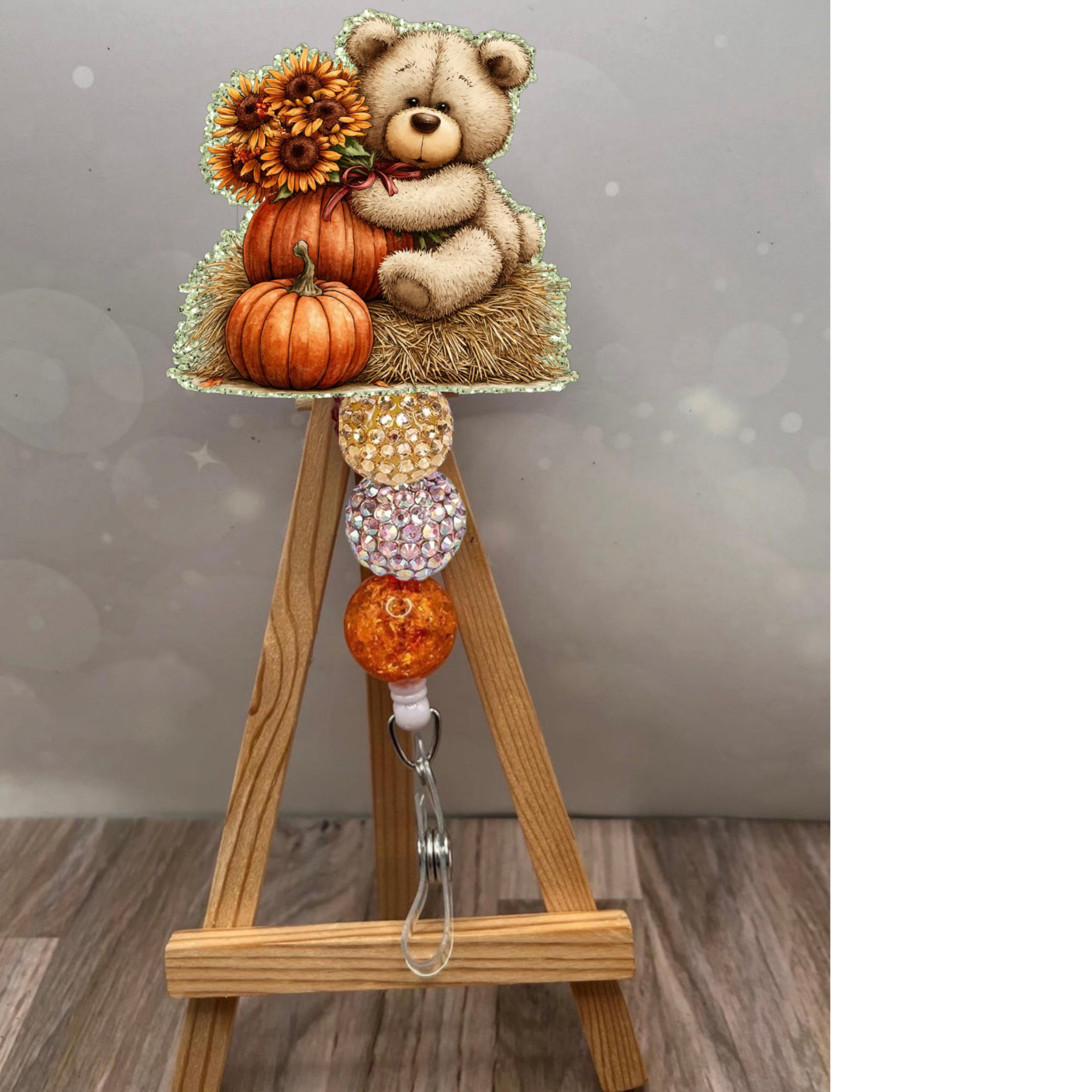 Fall Bear Badge Pull