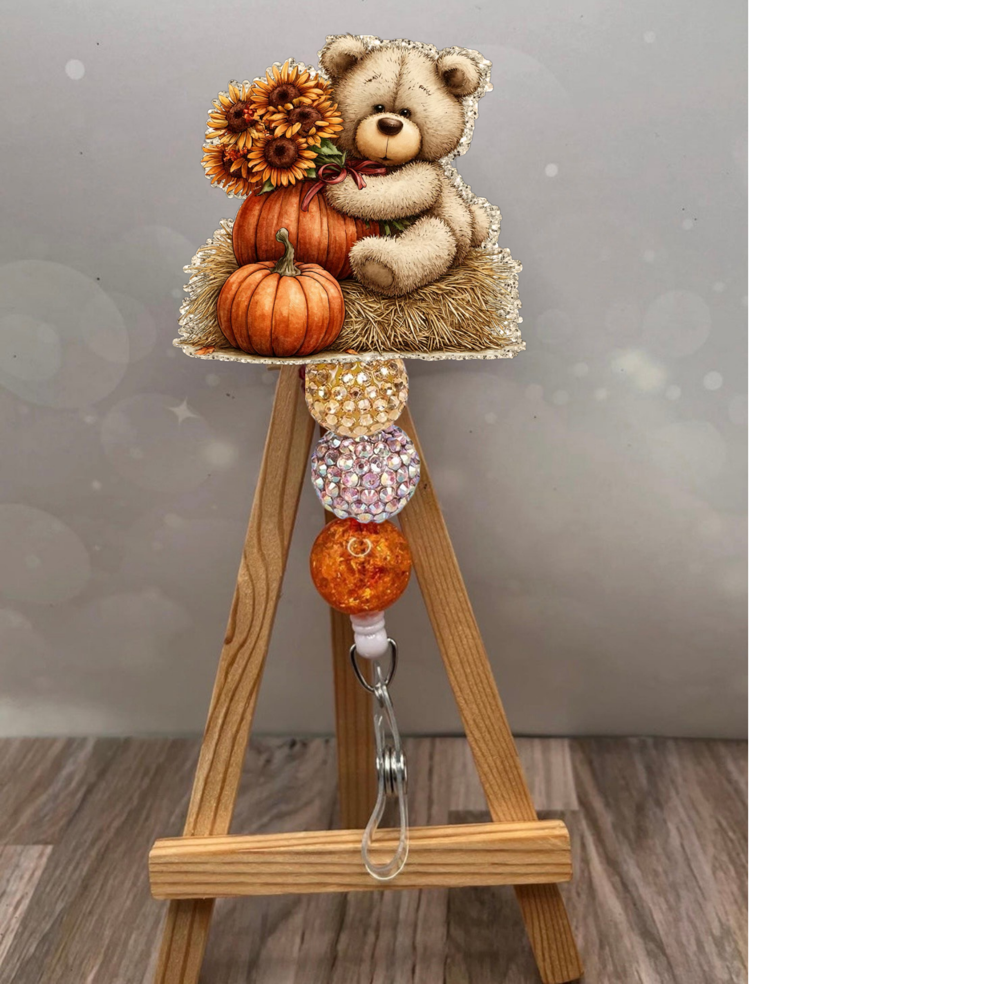 Fall Bear Badge Pull