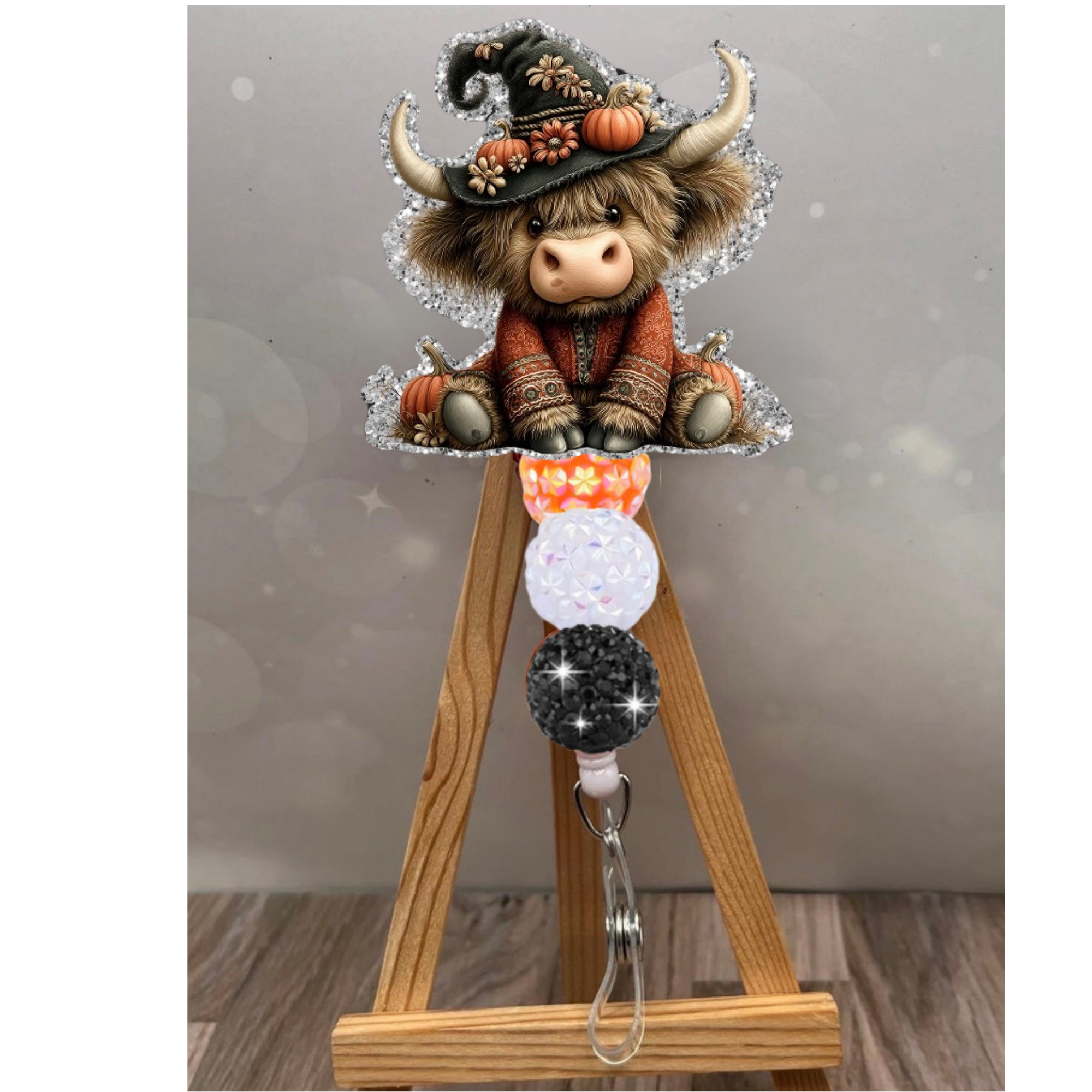 Halloween Highland Cow Badge Pull – Glitter Lanyard Accessory