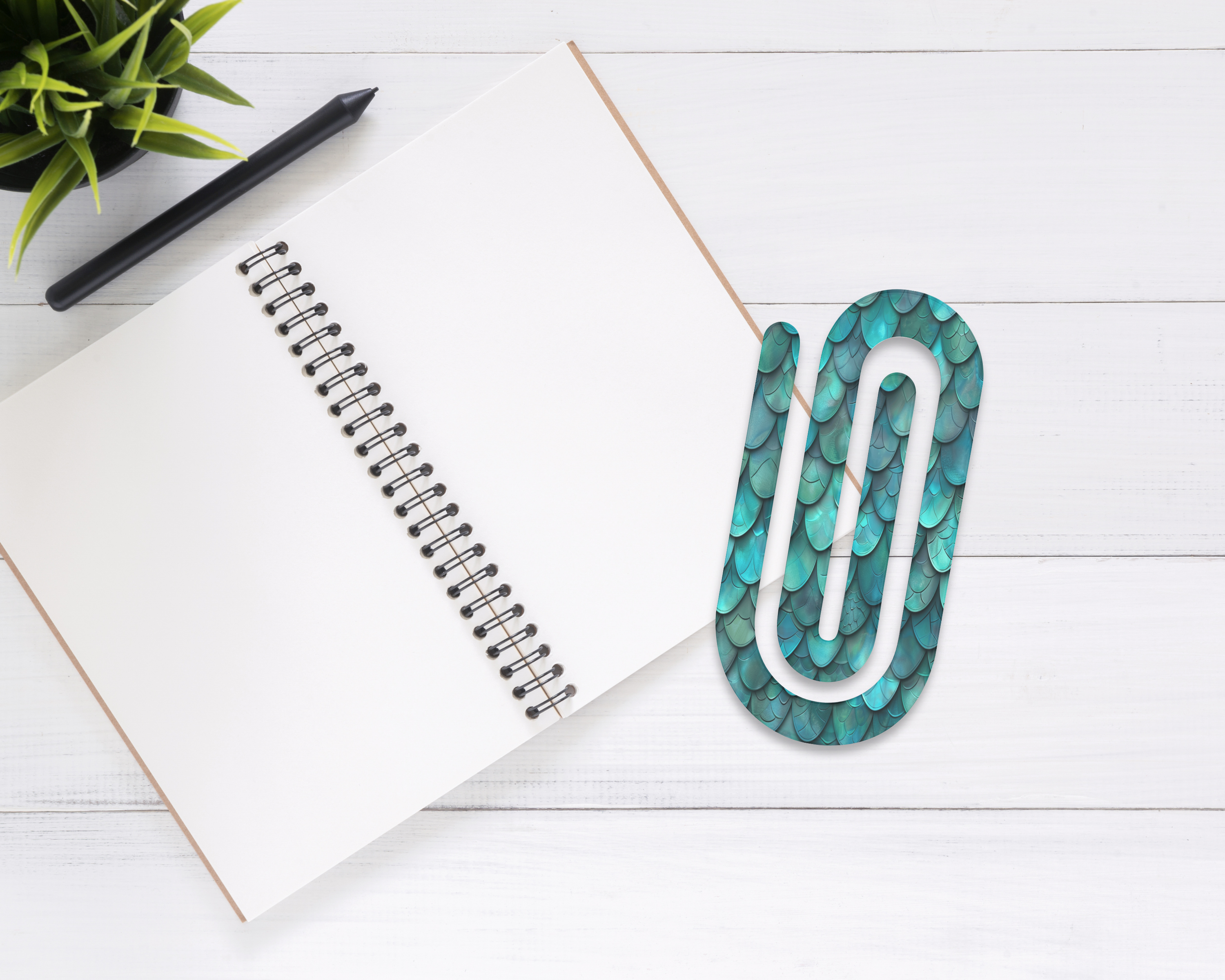Majestic Dragon Scales Jumbo Paper Clips
