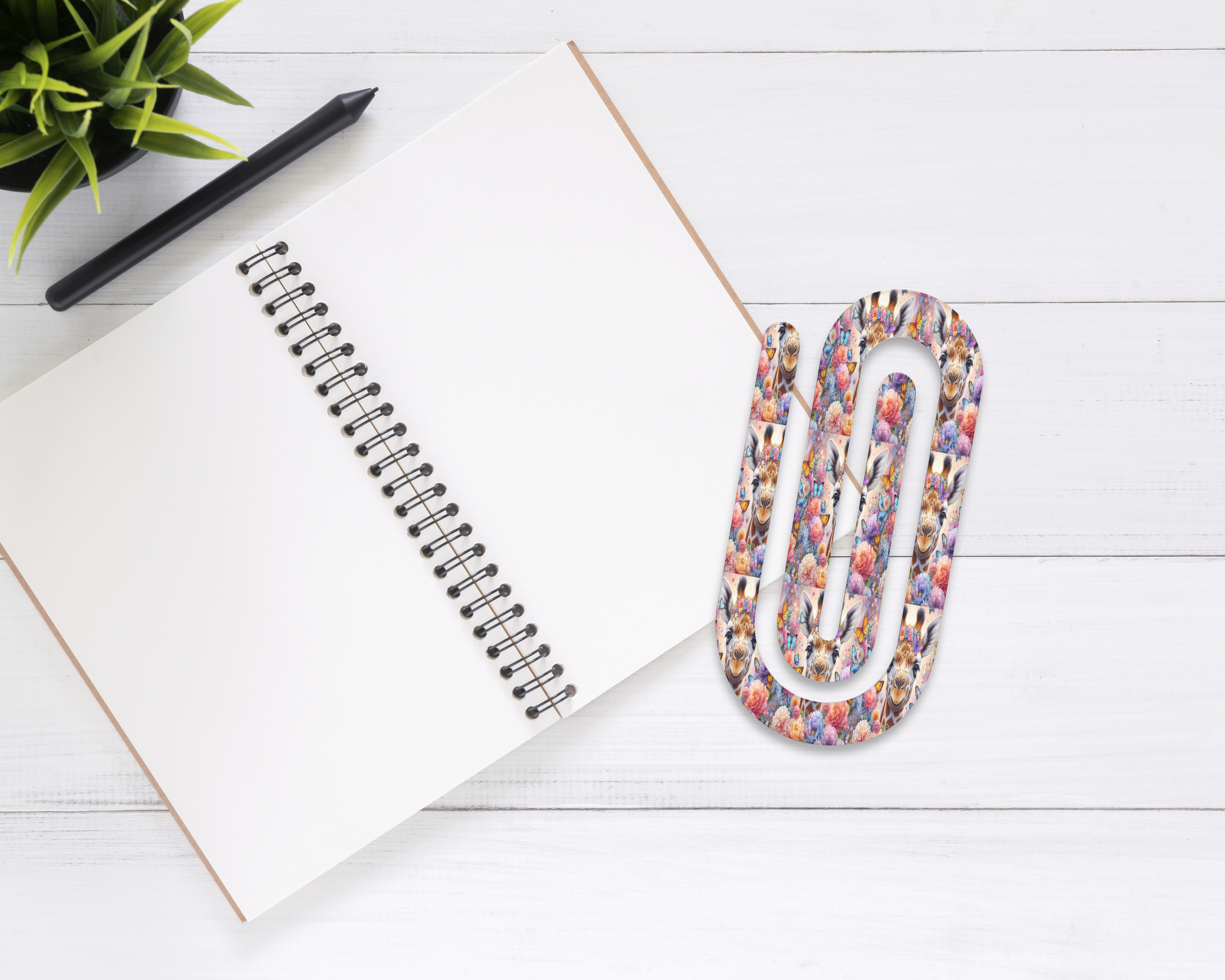 Happy Little Giraffe Planner Clips