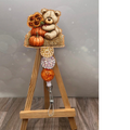 Fall Bear Badge Pull