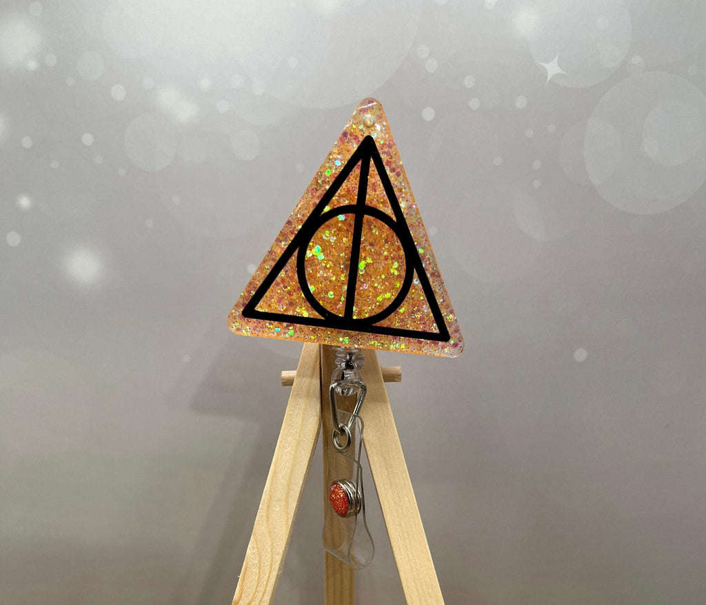 Deathly Hallows badge Pull